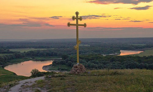 Am visat la o cruce de aur - interpretarea somnului din cărțile de vis