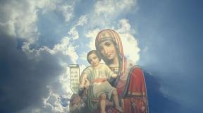 Powerful prayer to the Mother of God